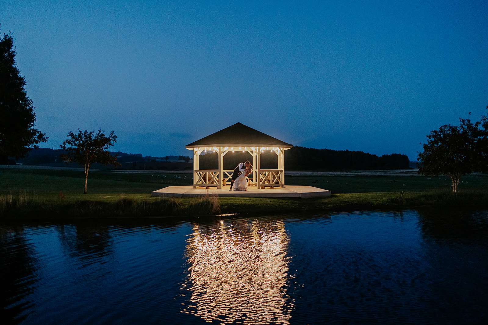 Lauren + Colin - Bachilton Barn, Perth